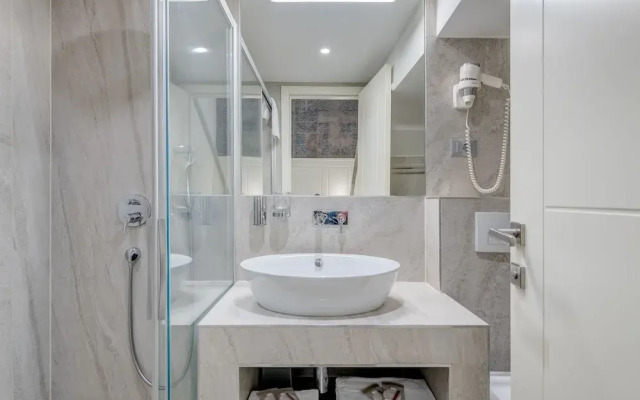 Roko Luxury Rooms