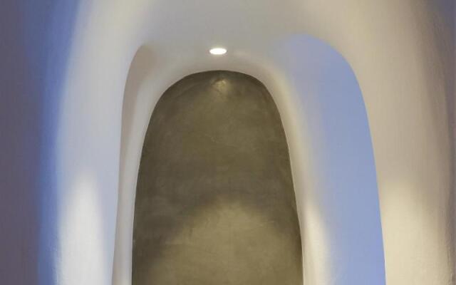 Iriana Suites