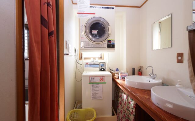 Guest House WA - Hostel