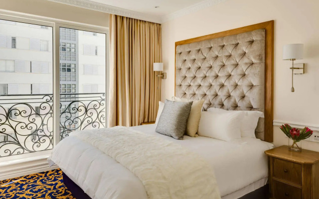 Versailles Luxury Apartments and Suites