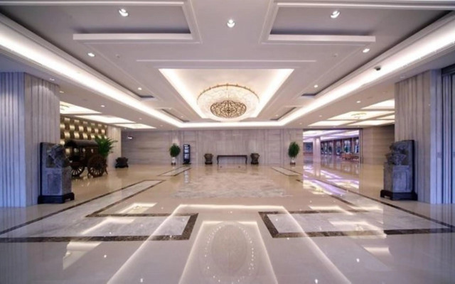 Tongli Lakeview Hotel