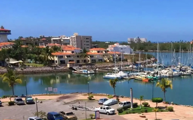 Condo Marina 303