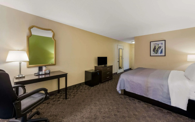 Quality Inn St. Louis Airport Hotel