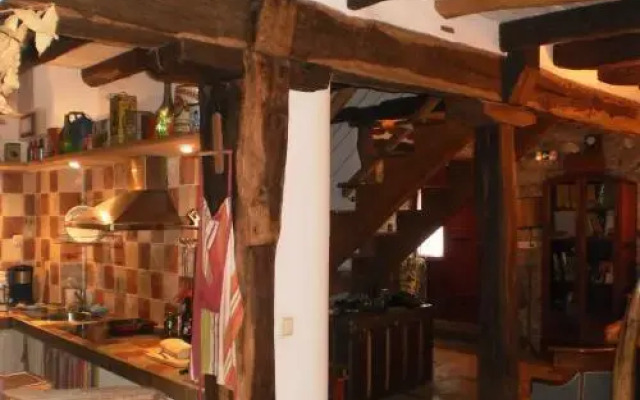 Larraenea Bed and Breakfast