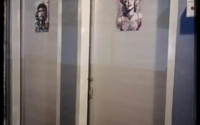 Sibu-Casamea(Shoplot)2 Bedrooms-FREE wifi & Washer