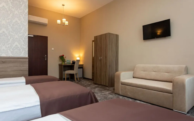 Hotel Maximum