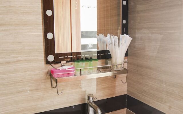 Ly Ly Hotel