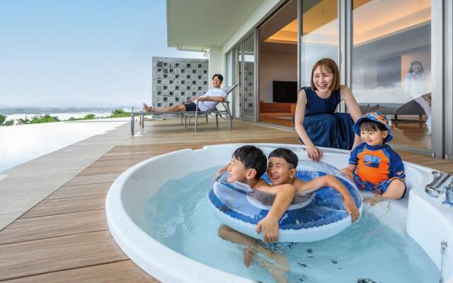 POOL VILLA KOURIJIMA by COLDIO