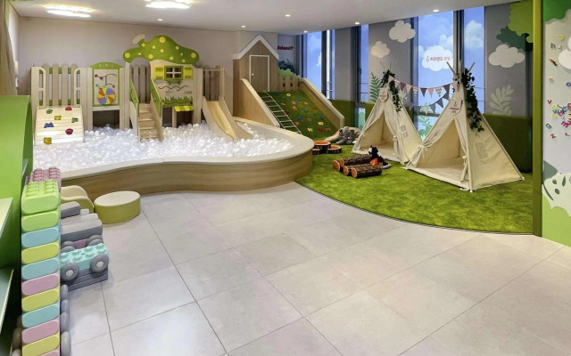 Novotel Ambassador Seoul Dongdaemun Hotels & Residences