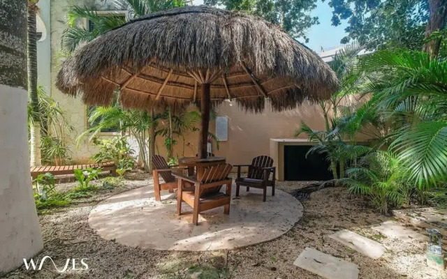 2 Br. Luminous and Spacious Pool View Apt