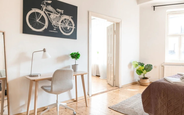 2ndhomes Spacious & Cozy 1BR Home