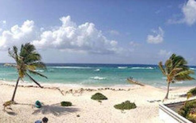 Cayman Brac Beach Villas