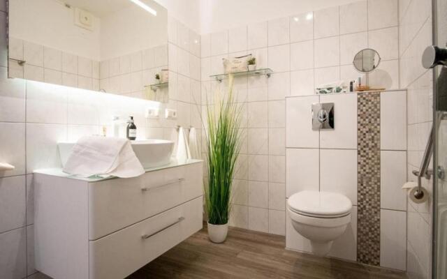 Strandhotel-Heiligenhafen-Wohnung-125-Typ-II-Meerblick-im-Strandhotel