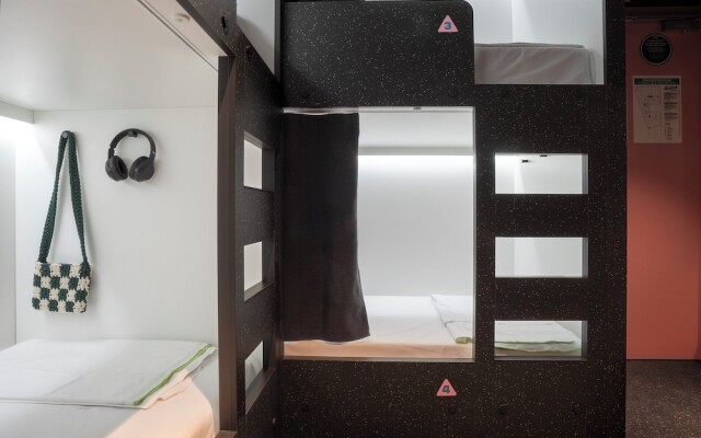 Amistat City Hostel Barcelona