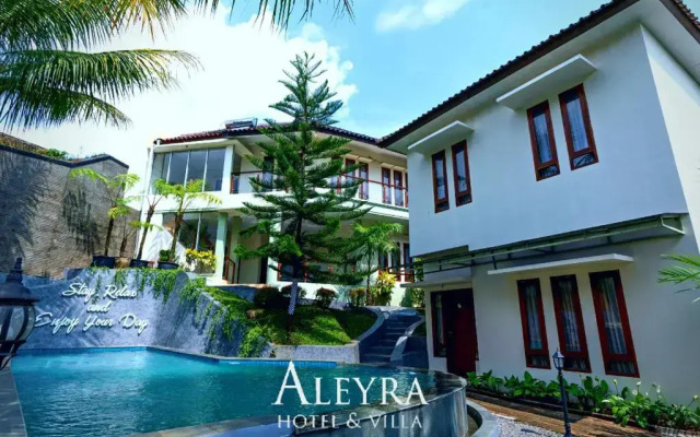 Aleyra Hotel and Villa Garut