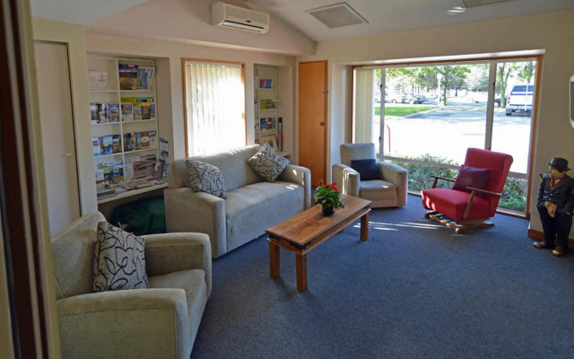 Cromwell Backpackers