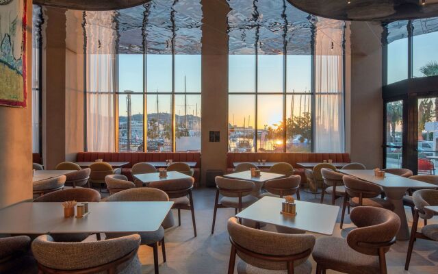 Canopy by Hilton Cannes