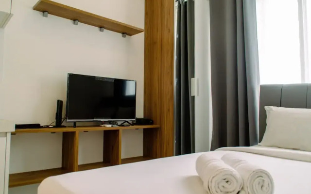 Fully Furnished With Cozy Design Studio Sky House Bsd Apartment