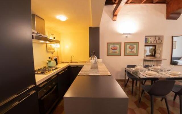 Piazza Firenze Apartment