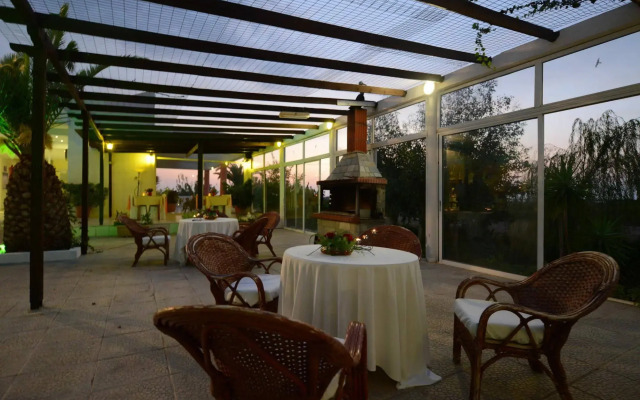 Golden Star Hotel - Adults Only (+16)