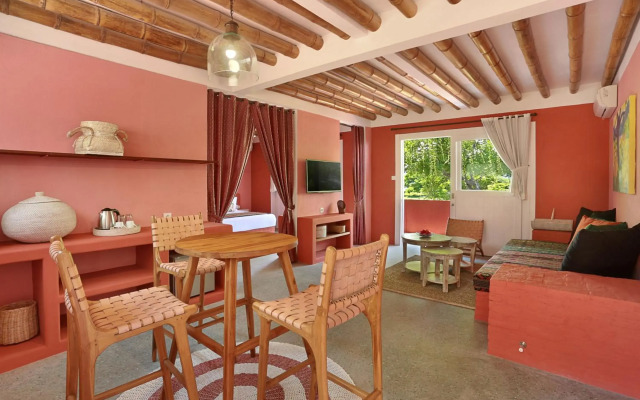 PinkCoco Gili Trawangan - Constant Surprises- for Cool Adults Only