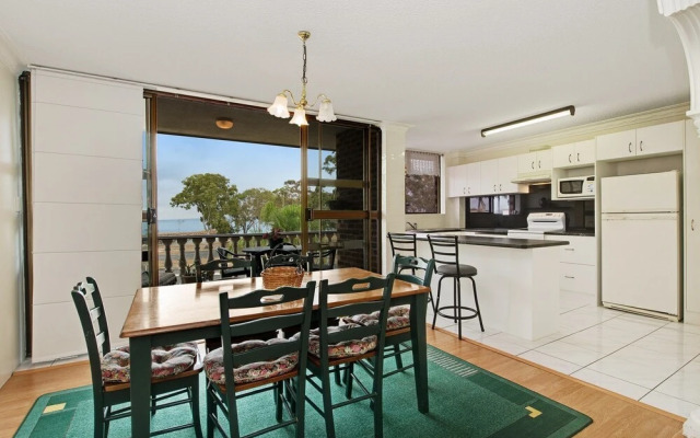 Huge top Floor Unit Across the Road....waterfront!!