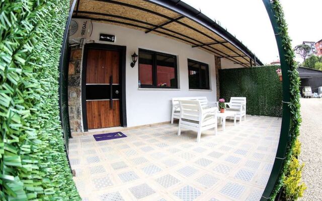 Mia Mia Suites Apart-Hotel