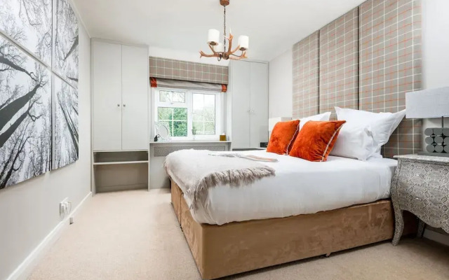 Crazy fox Rooms in Berkshire