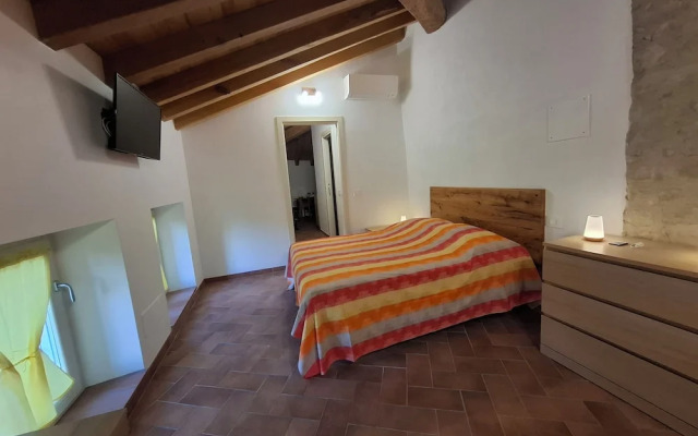 Il Castellaro ai Sassi