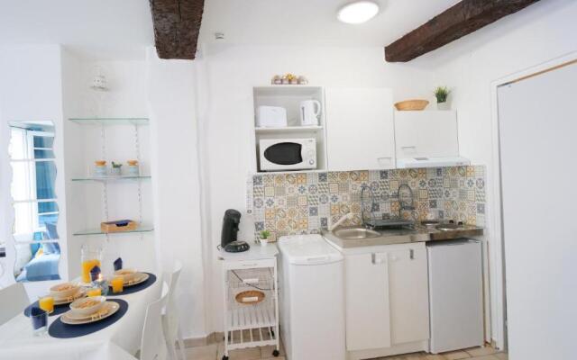 Charmant studio 25 m2 centre ville Avignon