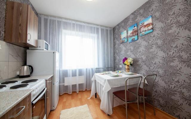 Апартаменты на улице Алексеева 111