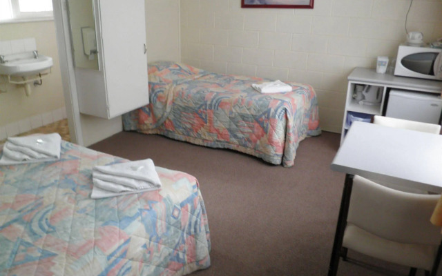 Norfolk Motor Inn