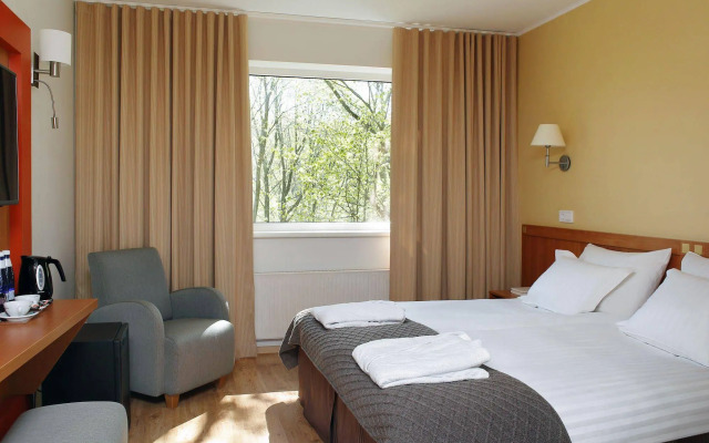 Oru Hub Hotel Tallinn - Handwritten Collection
