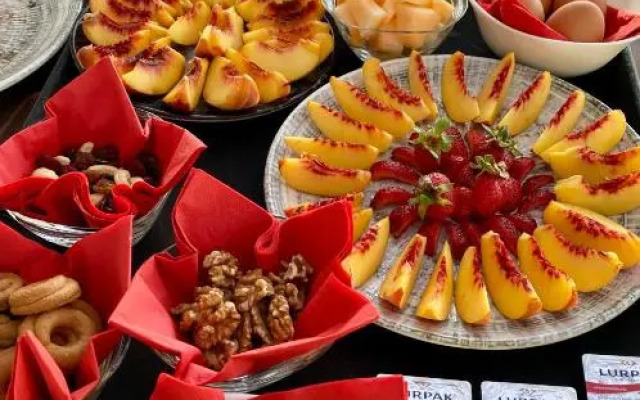 Stone Luxury Suites - Adults Only