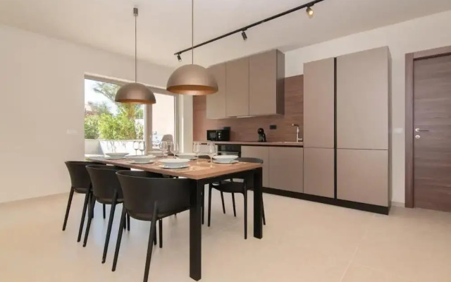AdeLis Residence