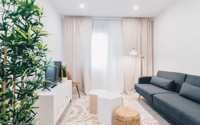 Altair by People Rentals