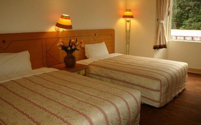 Chief Spa Hotel