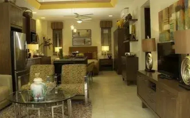 Luxury Condo V177 Romantic Zone