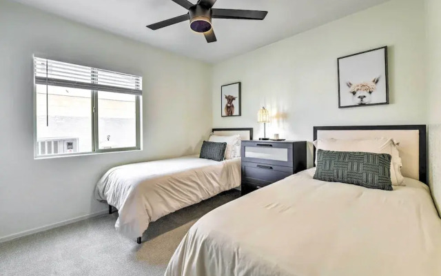 Pool, BBQ & Patio: Gilbert Getaway Near Golfing