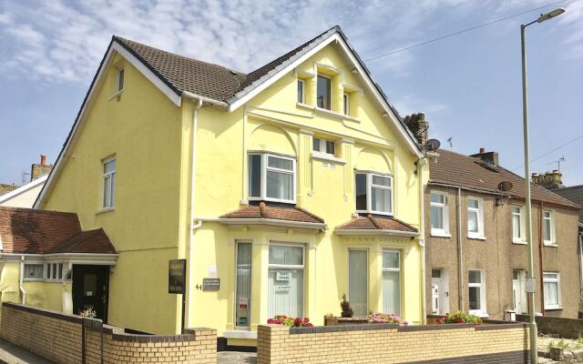Alexandra Guest House
