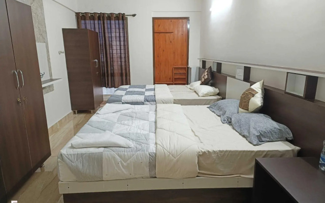 Oyo 91904 5G Residency