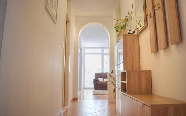 Beach apartment Ivanka in Omis
