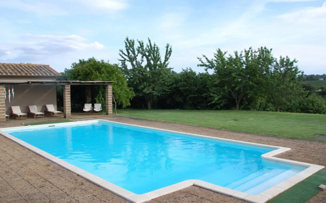 Relaxing Retreat in Orte With Pool