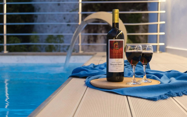 Porto Vecchio Luxury Suites