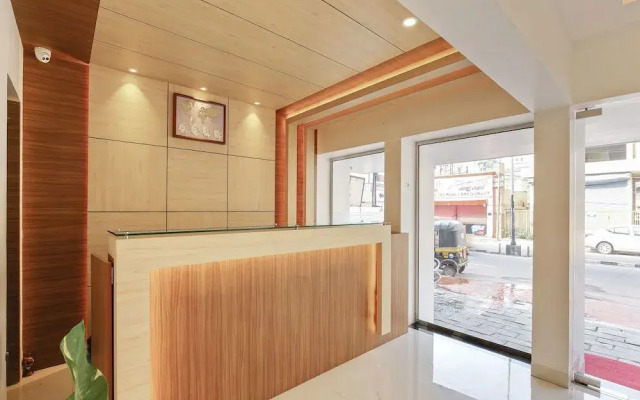 Treebo Goodland Residency - 500m from Railway Station
