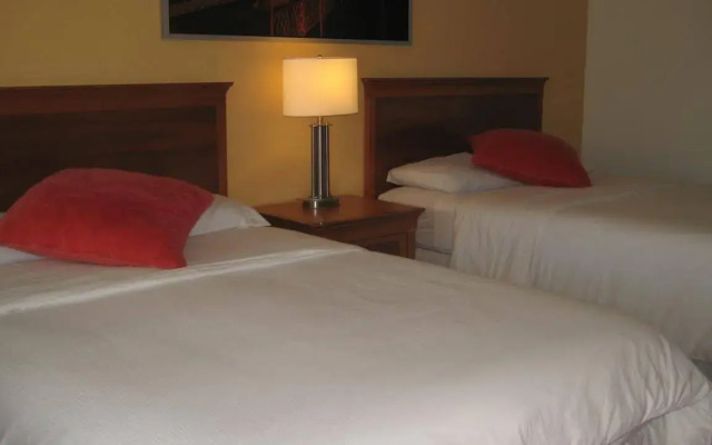 Travelodge by Wyndham Miami Biscayne Bay