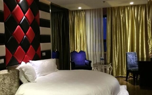 FX Hotel