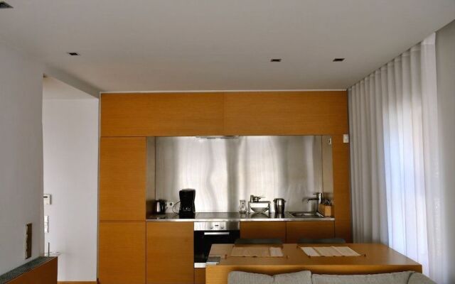 Elafivolia Arachova Suites
