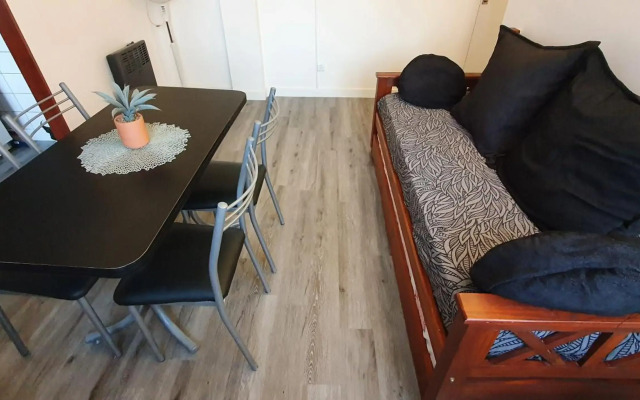 Depto de 2 ambientes zona Guemes