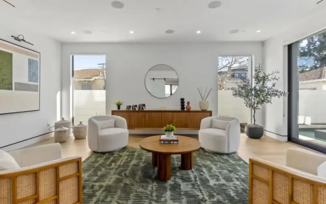 The Penmar Retreat - Luxurious Resort-style Oasis